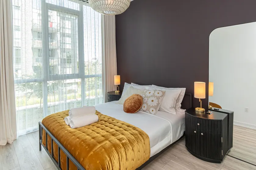 Perfect getaway at Friday Harbour Resort (2 Bedroom with Private Terrace) - Image 1