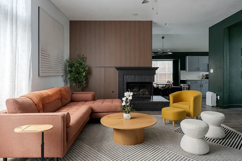 Cozy Stay | Game Room, Firepit, King Bed, Workdesk - Image 1