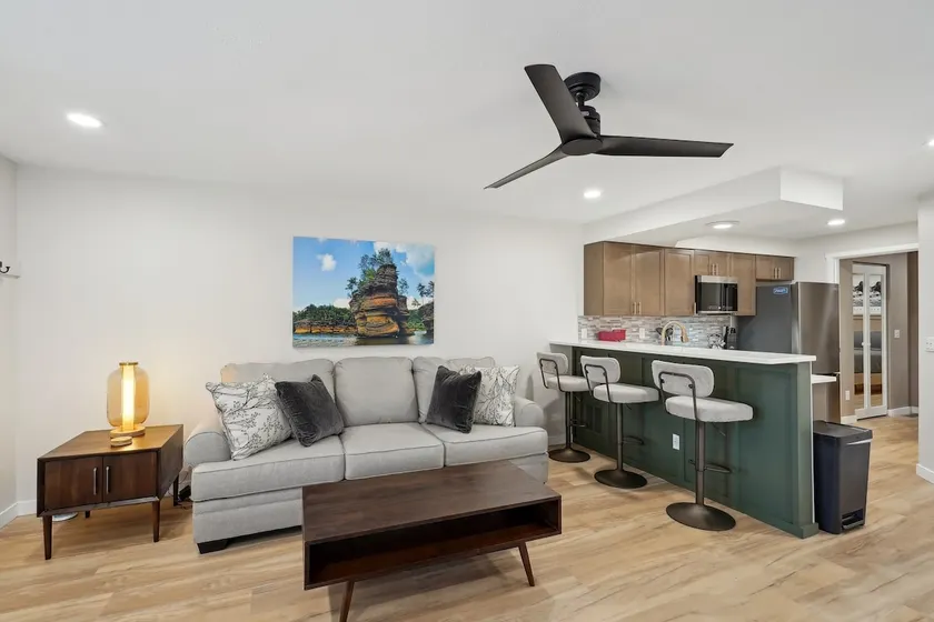 Pine Needle 506 at Lighthouse Cove - Image 1