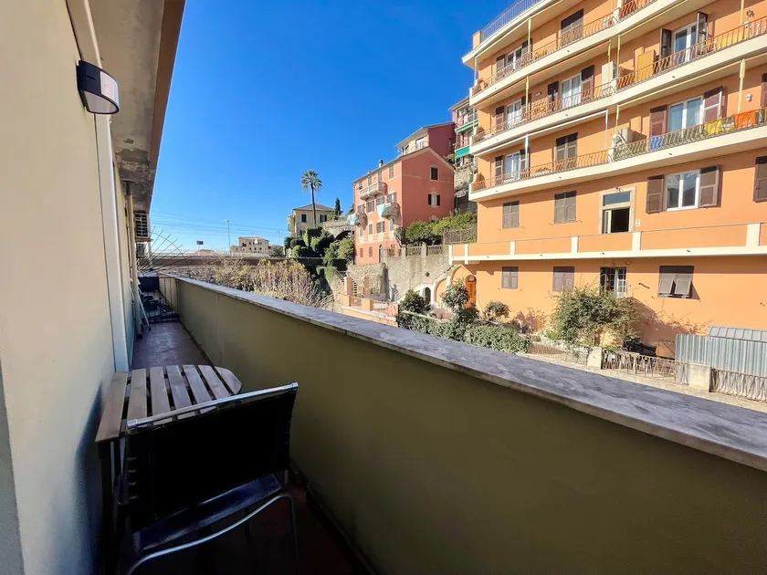 Spacious Apartment In Sori With Terrace - Image 1