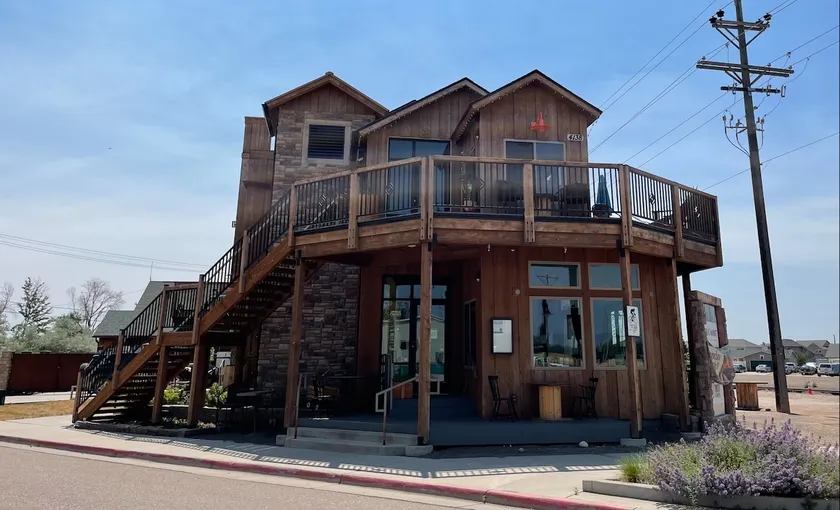 Stay @ The Historic Grainery with Modern Amenities - Image 1