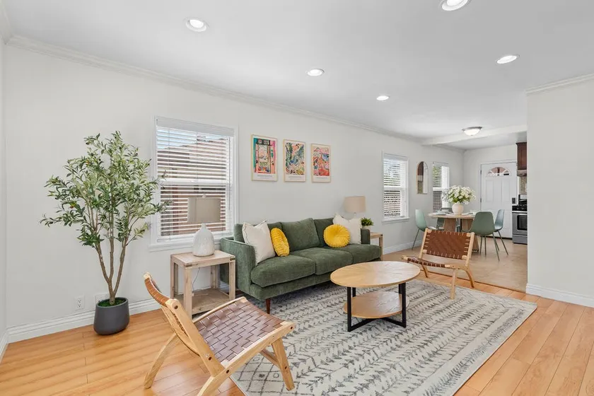 Universal Studio/ Burbank/LA Super Cute Home - Image 1