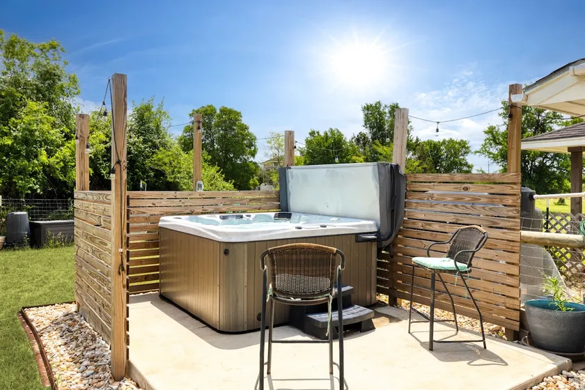 A Stay for All: Spa+ FirePit+ Grill+ Pets Welcome - Image 1
