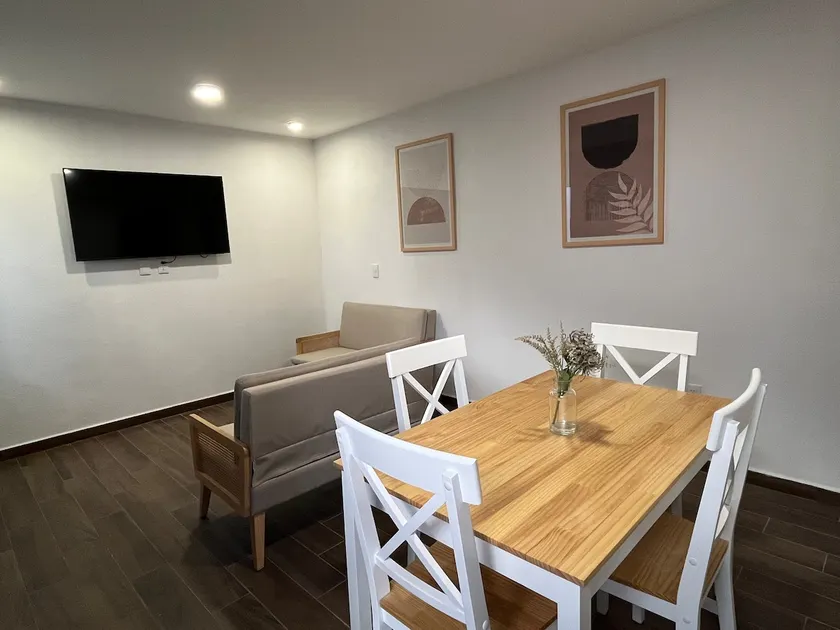 Nice and central apartment - Image 1