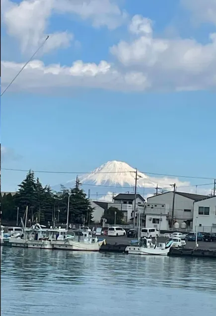 Relaxed check-out! Very close to a hot spring sauna! Private rental guest house with a view of the fishing port Yousou Base - Image 1