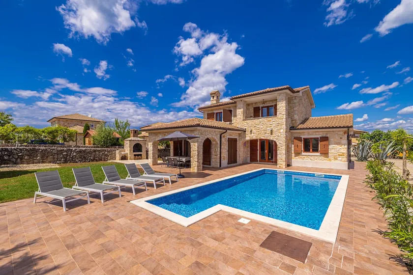 Holiday house CASA DI BRONZO with private pool - Image 1