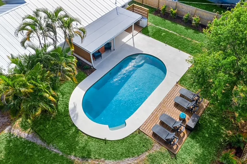 Cottage With Private Oasis & Heated Saltwater Pool - Image 1