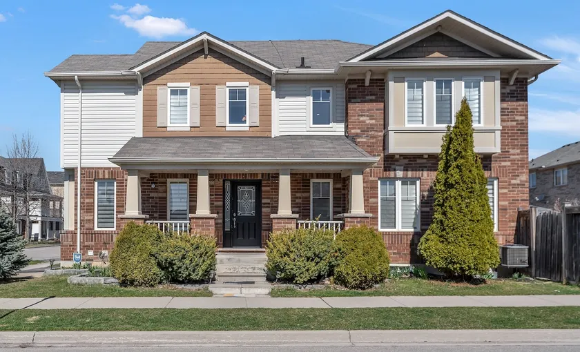 Bright & Cozy 3BR Home ~ Sleeps 6 ~ Milton - Image 1