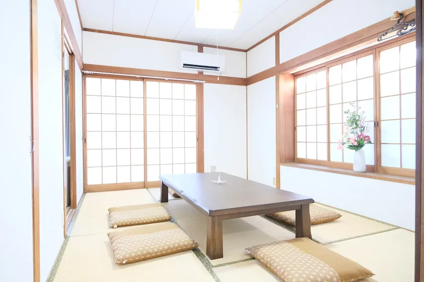 Maximum 9 people / 2 parking spaces / and a private house to relax in. Casa Stay Kokura 5 - Image 1