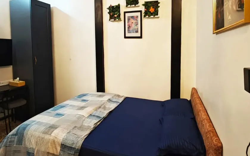 Heritage Comfort: The Petite Suite - Image 1