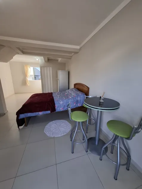 Bedroom with bathroom in the city of Cristo 2 - Image 1
