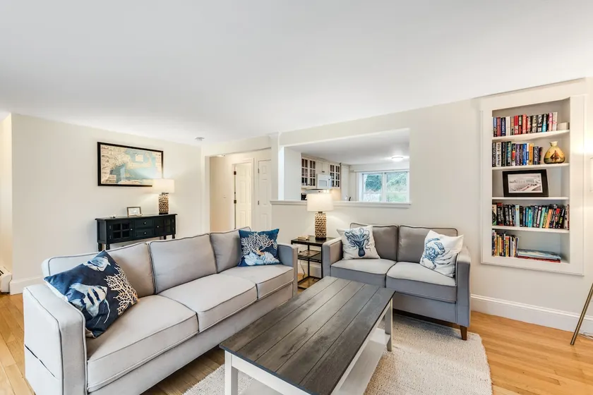 Spacious Cape getaway near iconic Craigville Beach - Image 1