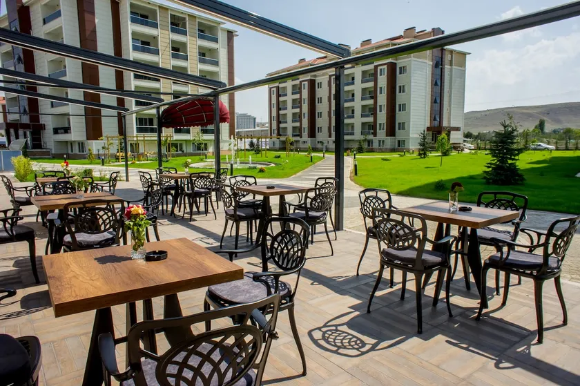 Termal Havuzlu 1+0 Studio Corner Apartment - Image 1