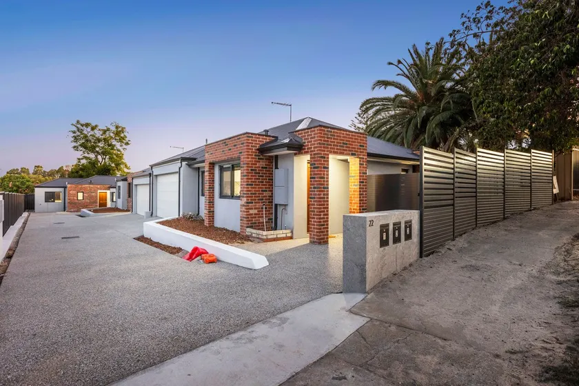 Corporate Entire House 1|Walk to Curtin University - Image 1