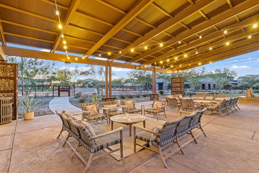 Gated 3BR w/ Gym, Pool, Mtn Views & Office Space - Image 1