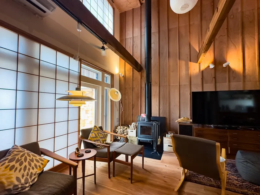 Antique House with Open-Ceiling Living Room ｜P1 - Image 1