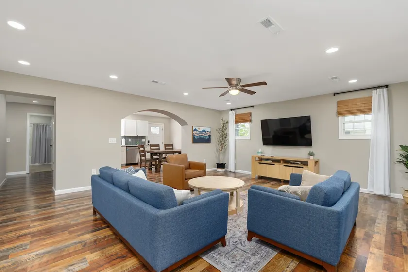 NEW! Closest Whole House to Downtown | 5 Min Walk - Image 1