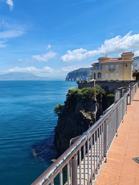 DOUBLE HOUSE SORRENTO byBEACH - Image 1