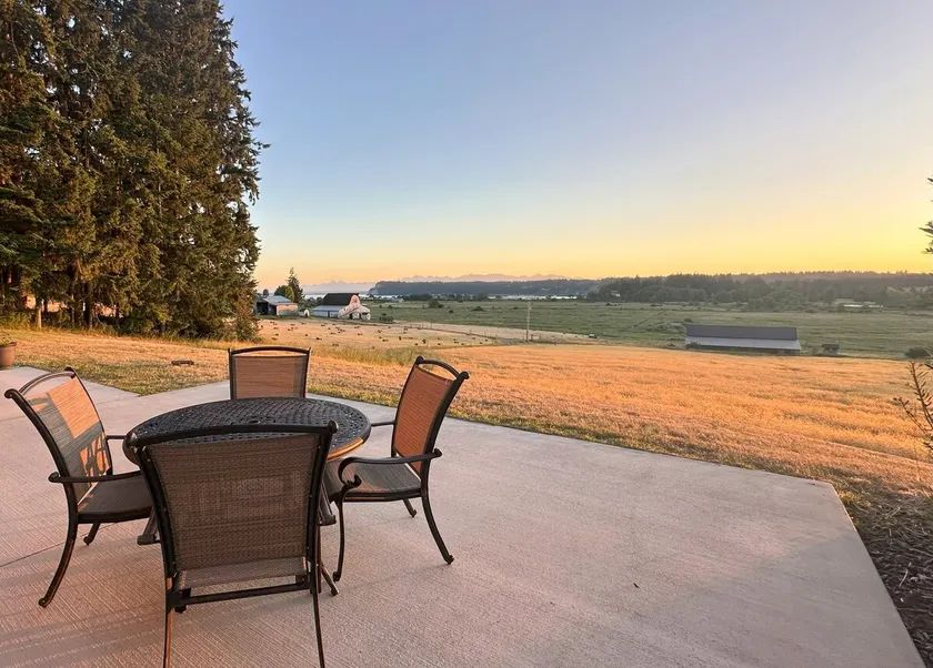 Harvest Cottage - Unparalleled Views & Location - Image 1