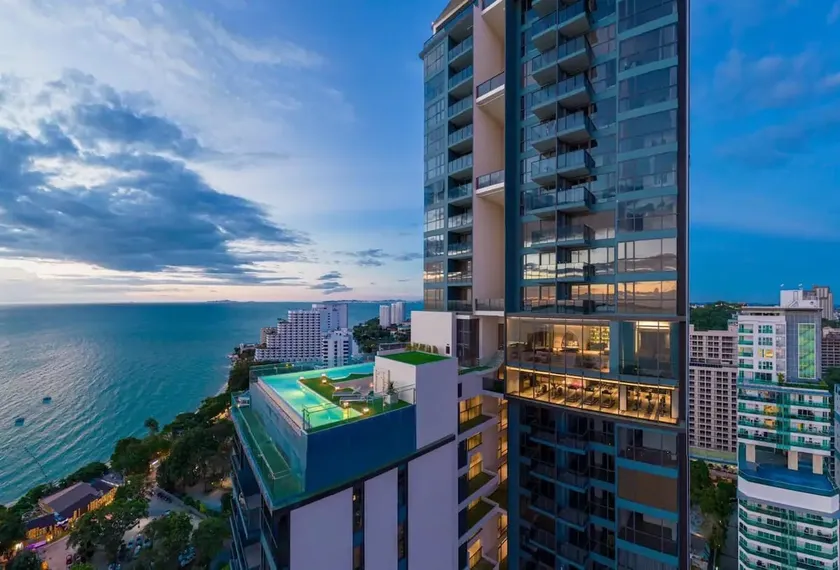 Sea View Luxury -best In Pattaya - Image 1
