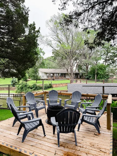 Long Stay Discount | Waterfront Enchanted Oak Home - Image 1