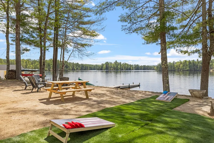 Renovated Luxury Lakefront w/ Beach/Dock/firepit - Image 1