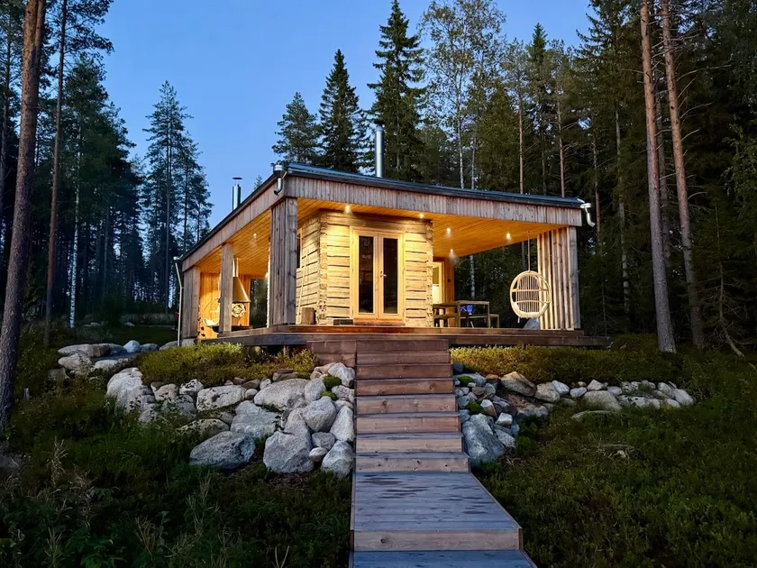 Ulvontähti - a modern cottage by the lake - Image 1