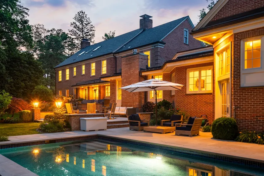 Luxury Princeton Estate Pool, Hot Tub, Sleeps 20 - Image 1