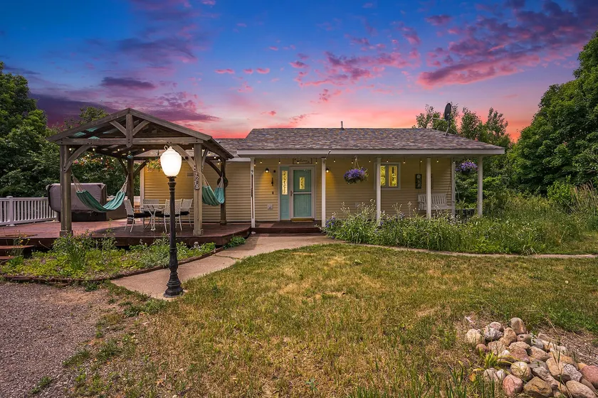 Luxury dune retreat 5 acres near ORV park hot tub - Image 1