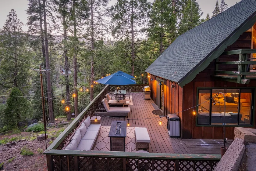 Piece of Paradise ~ Dream Deck + A/C - Image 1