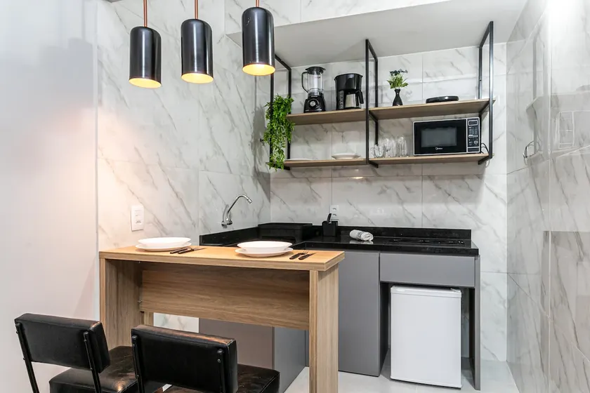 Full Studio: Subway and Aterro do Flamengo - Image 1
