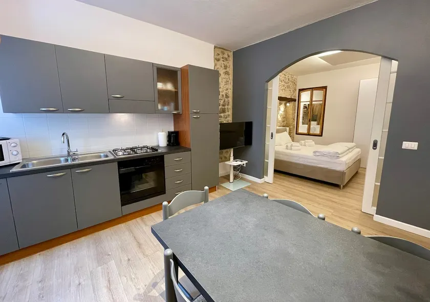 SoLe Apartment - Image 1