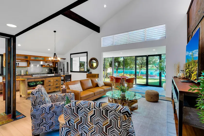 Waterfront Oasis w/ Hot tub On Private Lake - Image 1