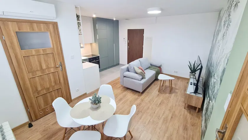 Apartment 2A - 32c Wiejska Street - Image 1