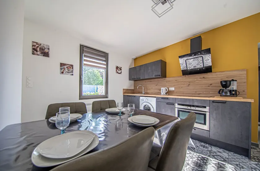 Single-storey house with Garage and Land in Vignot - Image 1