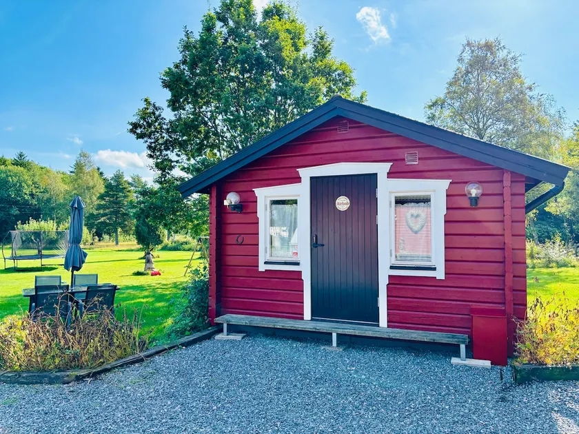 Cozy cottage with sauna and AC near Norrtälje - Image 1