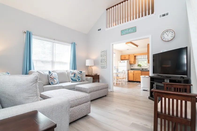 Lighthouse Retreat - Image 1