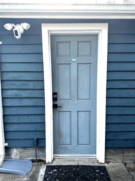 Cozy 1BR in Northgate w/Parking - Image 1