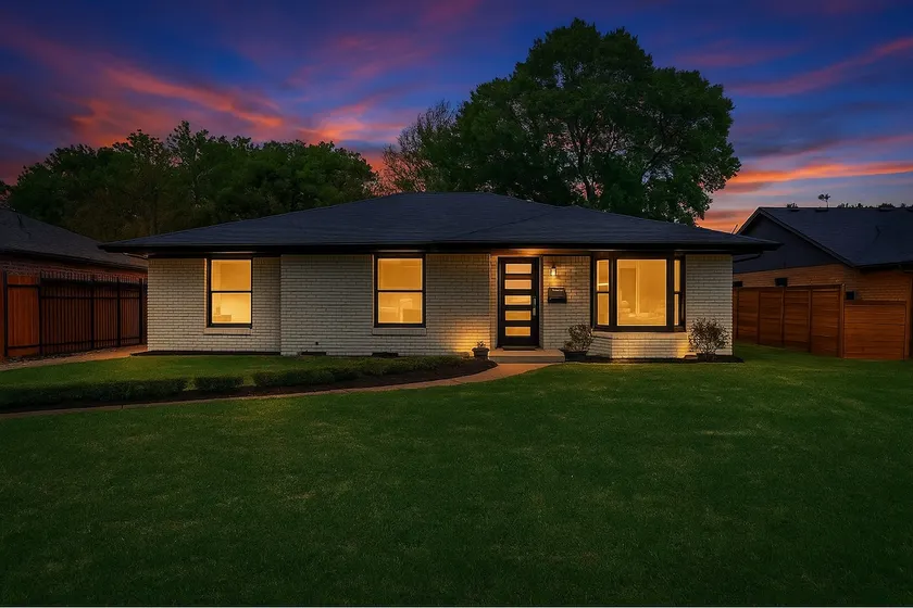Play & Stay | Dallas Home w/ Gym + Gameroom + WiFi - Image 1