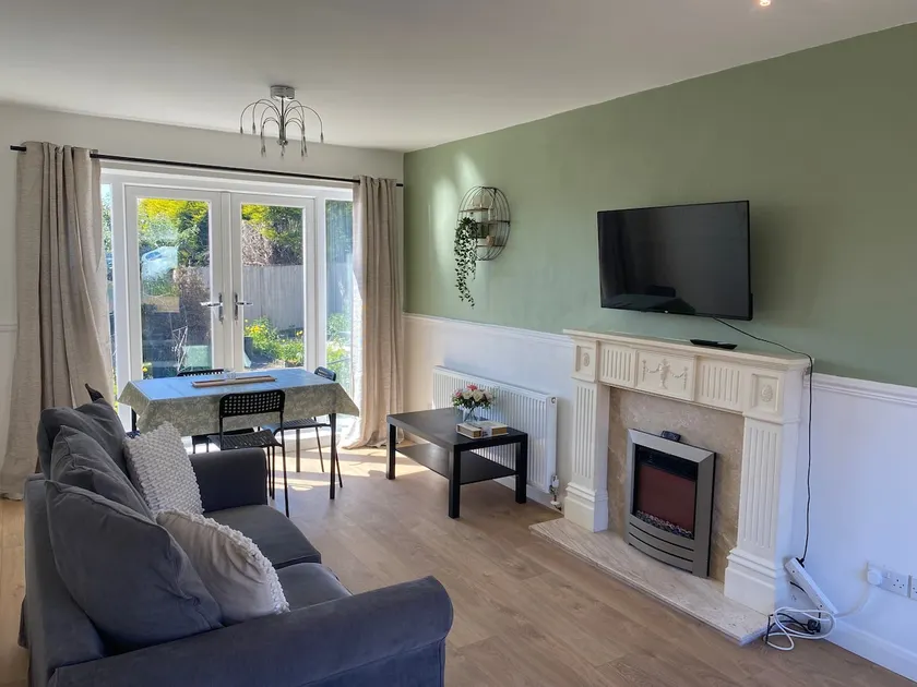 Easedale - 2 Bdrm Sleeps 4 Ideal for Contractors - Image 1