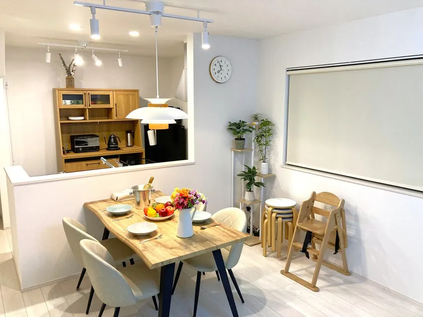 oasis house - and LAFU - - Image 1