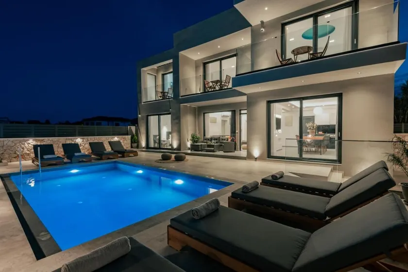 Artemis Villa - Image 1