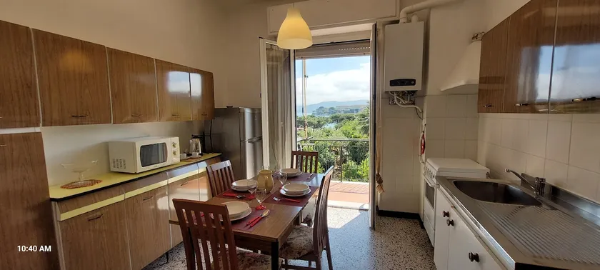 Casa Rosa Vista Mare - Image 1