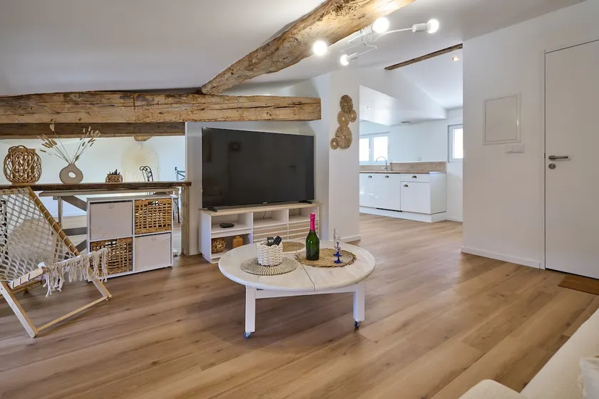 Charming, comfortable in the city center - Image 1