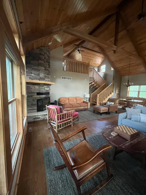 Lakefront Cabin w/ Sauna, gameroom/pet-friendly - Image 1