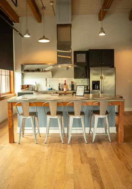 Luxury industrial loft - Image 1