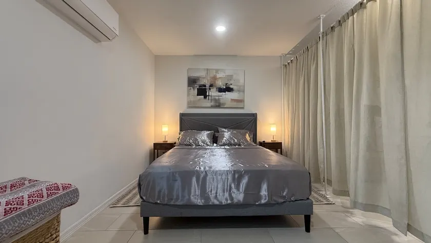 Private Suite close to everything with a relaxing porch. - Image 1