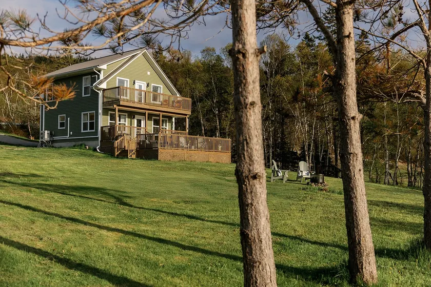 Stunning Views, Relax In Comfort - Image 1