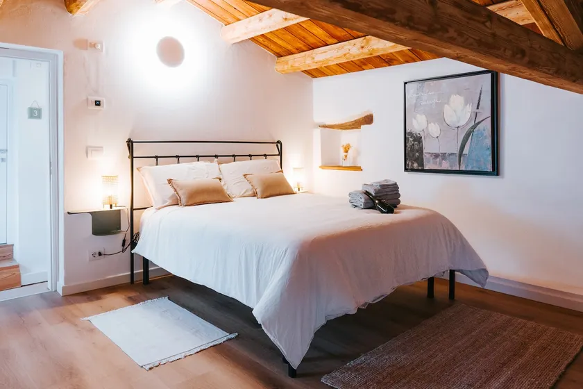 Beautiful historic home in the heart of Prosecco - Image 1