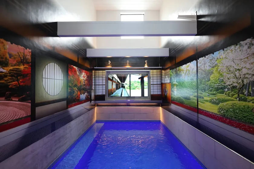 【Villa with Pool & Sauna】Luxury Space/No Meal/8ppl - Image 1